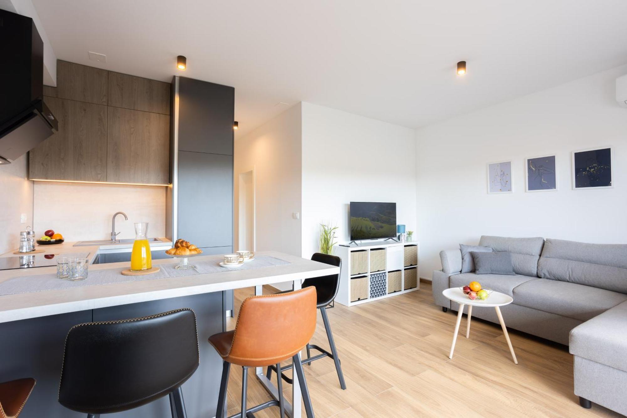 La Petit Apartment Trogir Exterior photo